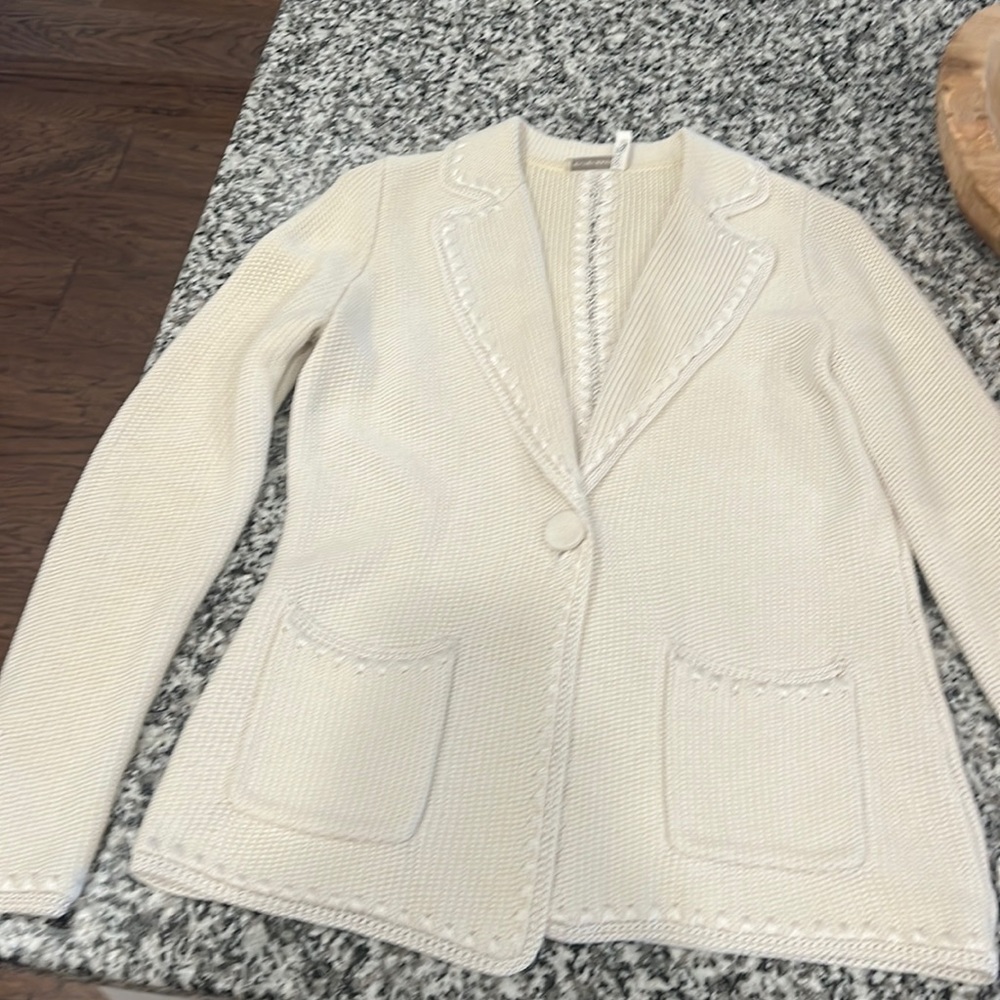 Cable blazer